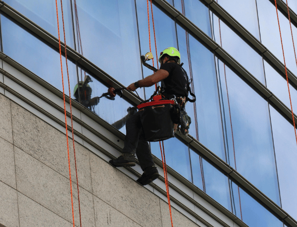 Glass & Facade Cleaning